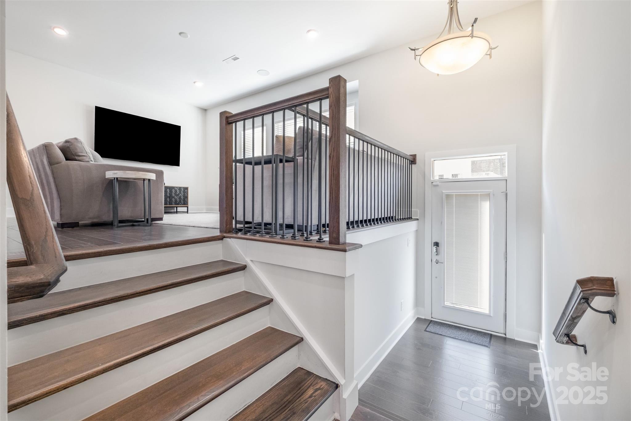 11011 Stetler Street