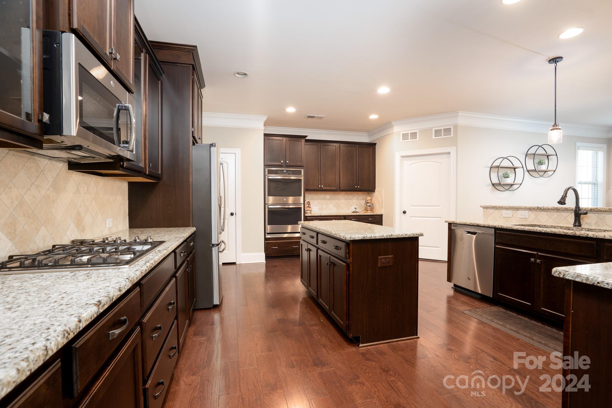 Summerwood - Residential