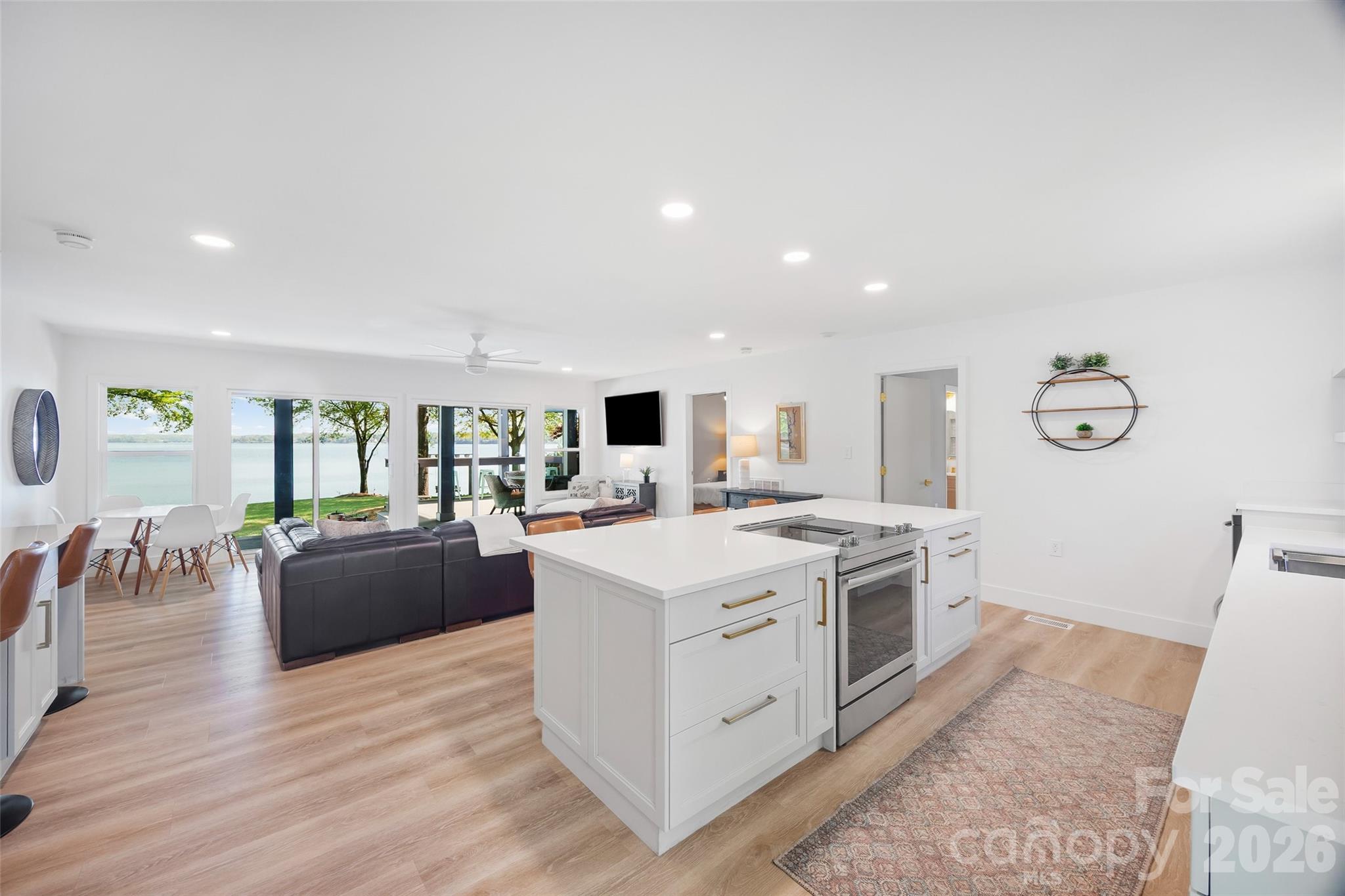 5280 Masons Ferry Road