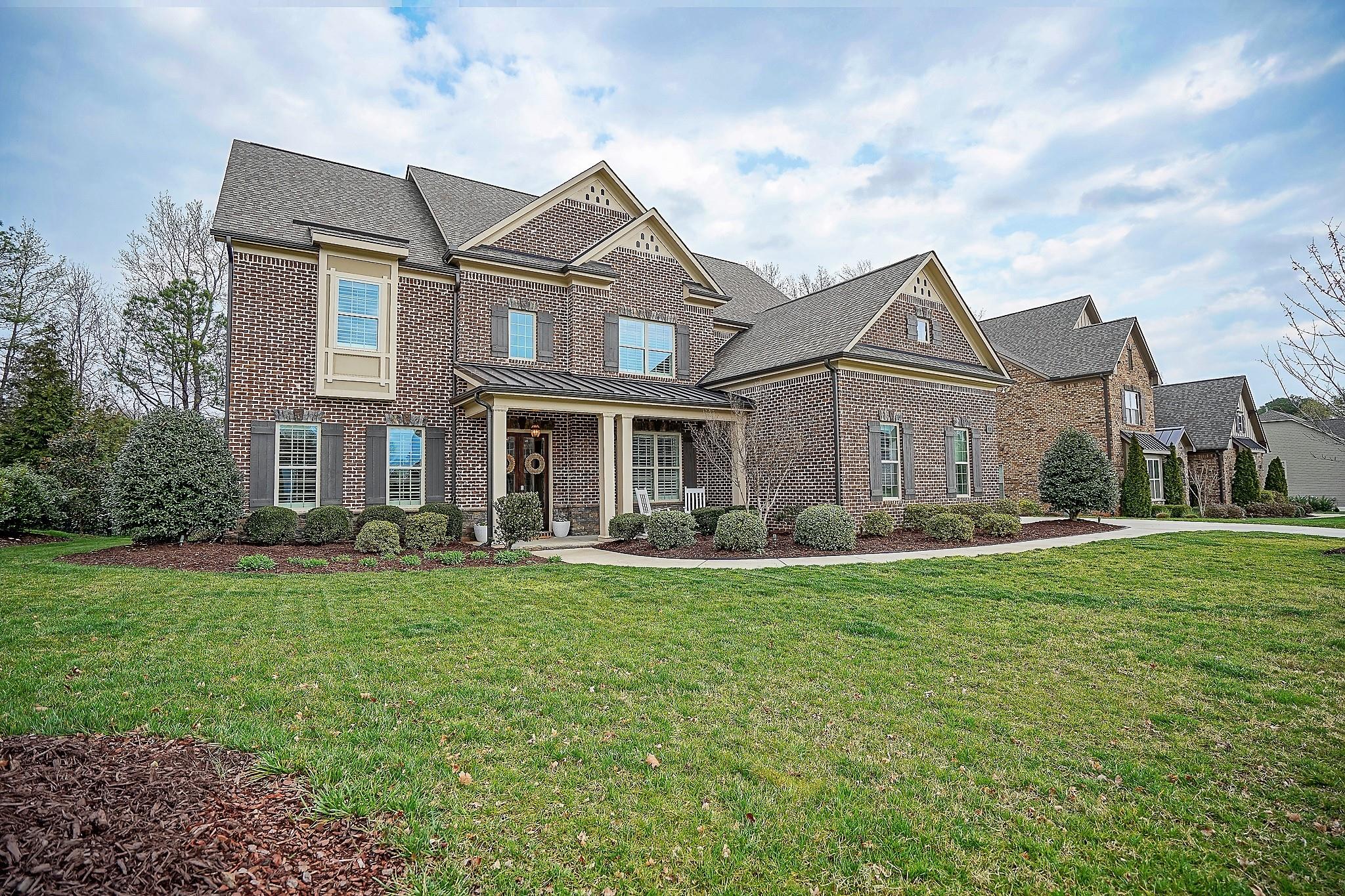 Rosecliff - Residential