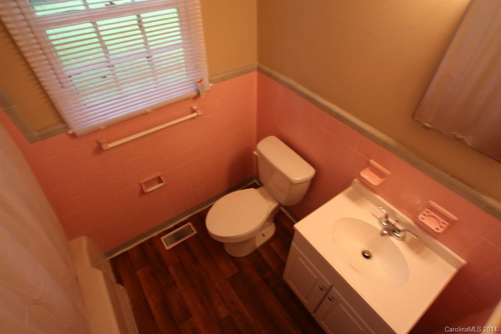 Shamrock Gardens - Residential Lease