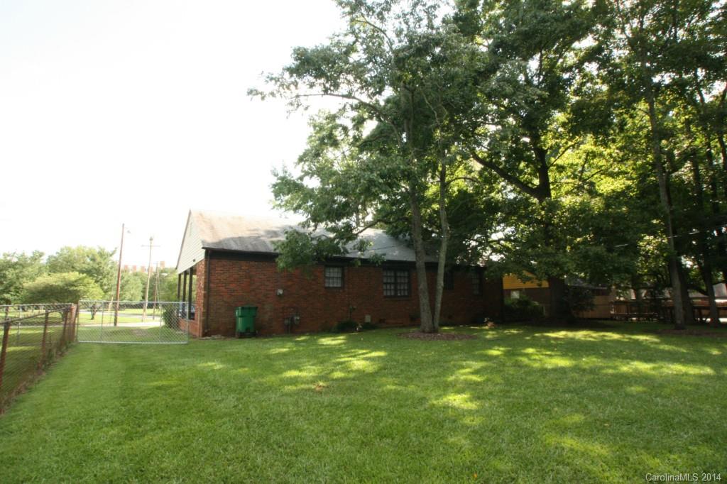 Shamrock Gardens - Residential Lease