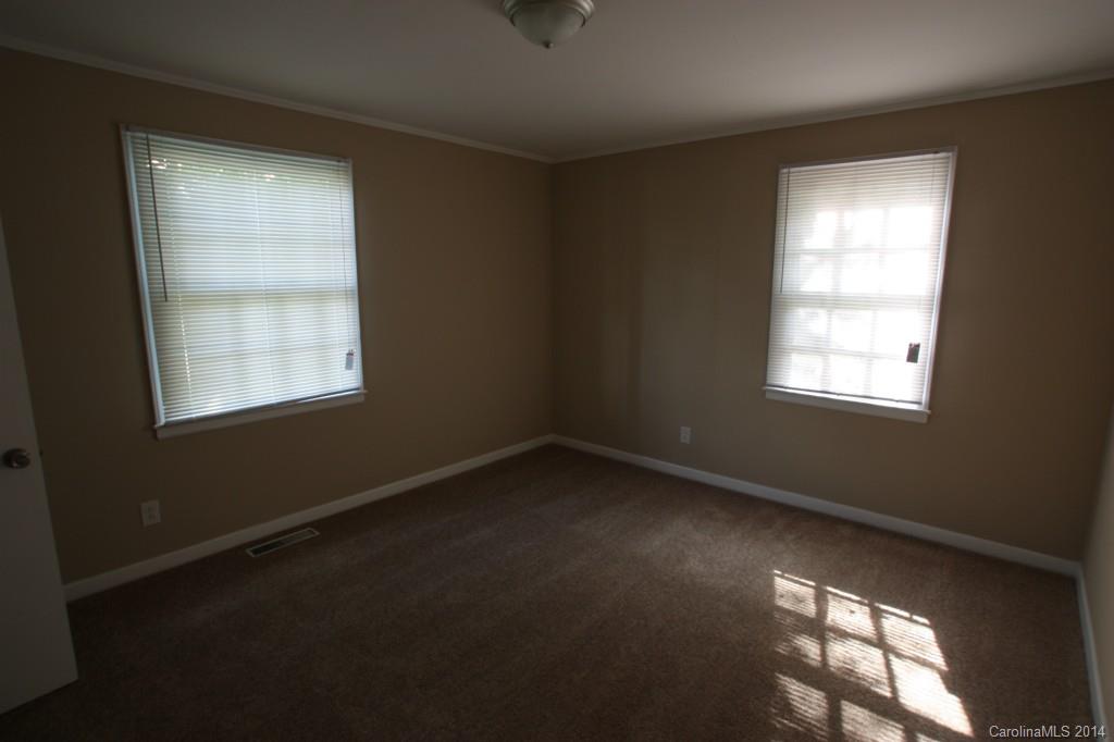 Shamrock Gardens - Residential Lease