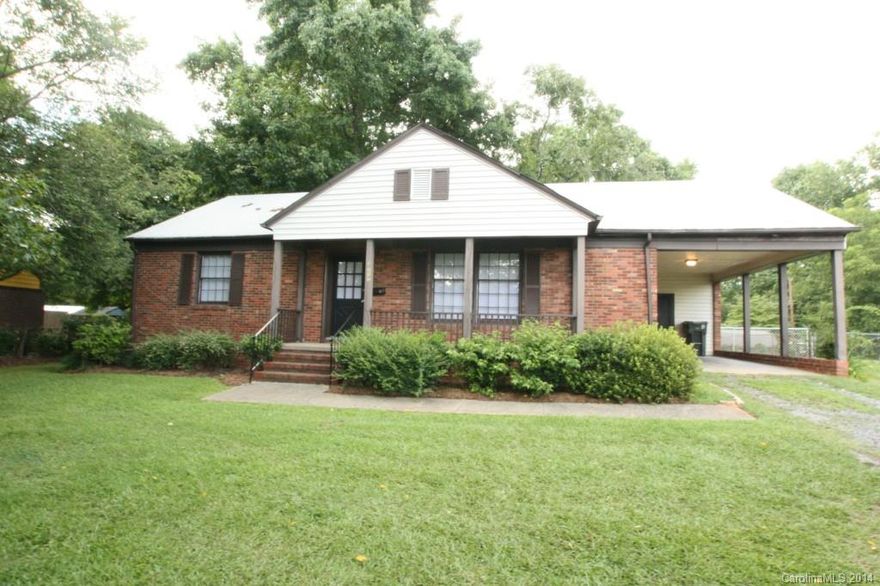 Cute 3 Bedroom 2 Bathroom ranch home.  Large living room with dining area.  Kitchen has stainless steel stove and fridge.  Nice front porch and 1 car carport.  Large fenced back yard.  Must see!  Won't last long!