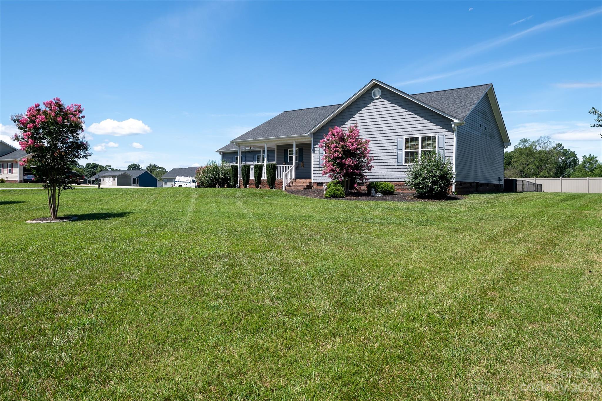 Lone Pine Meadows - Residential