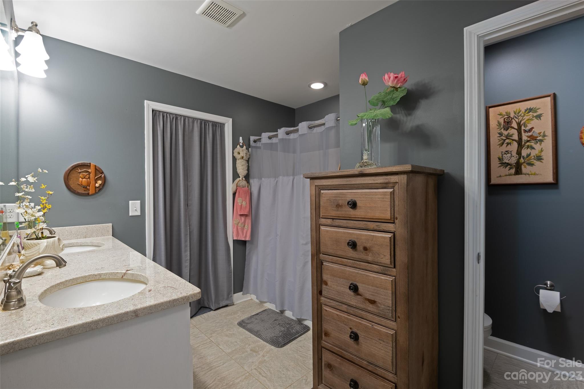 Lone Pine Meadows - Residential