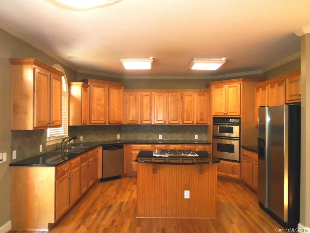 BridgeHampton - Residential Lease