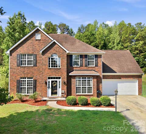 Photo of 1946 Wilrose Place, Matthews, NC 28105 (MLS # 4398311)