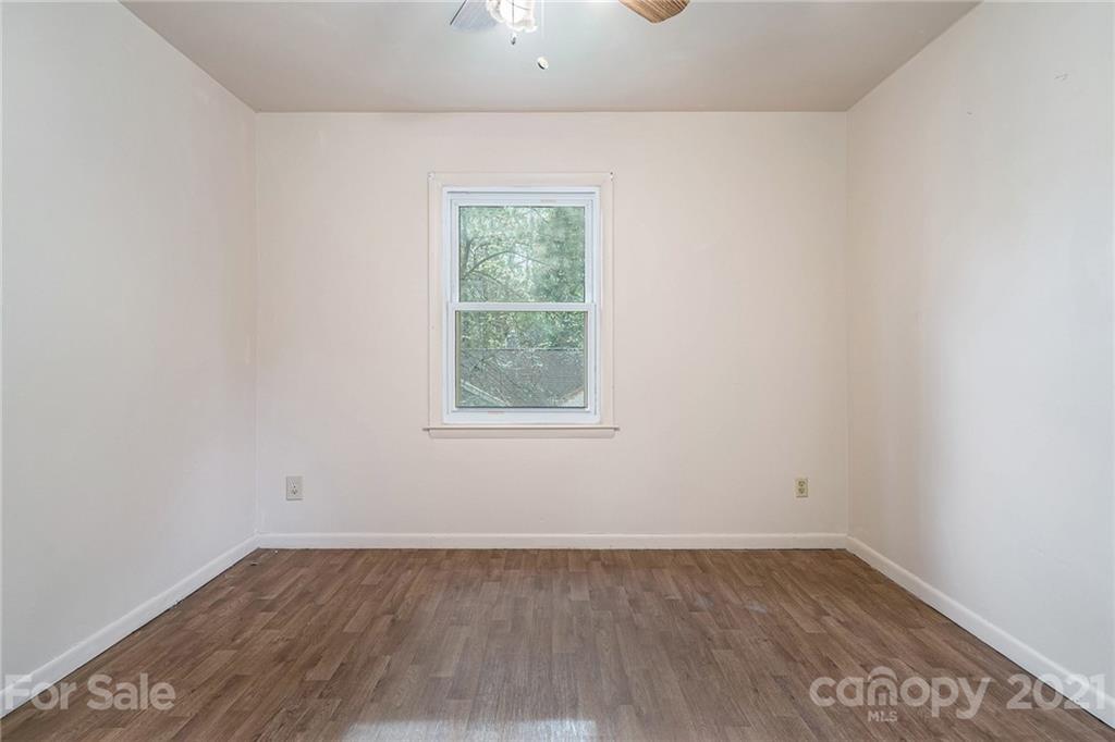 Pinecroft - Residential