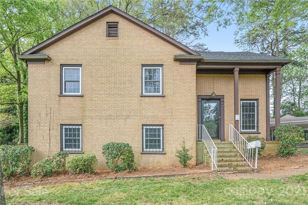 Pinecroft - Residential