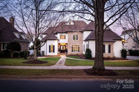 7924 Pemswood Street Charlotte NC 28277