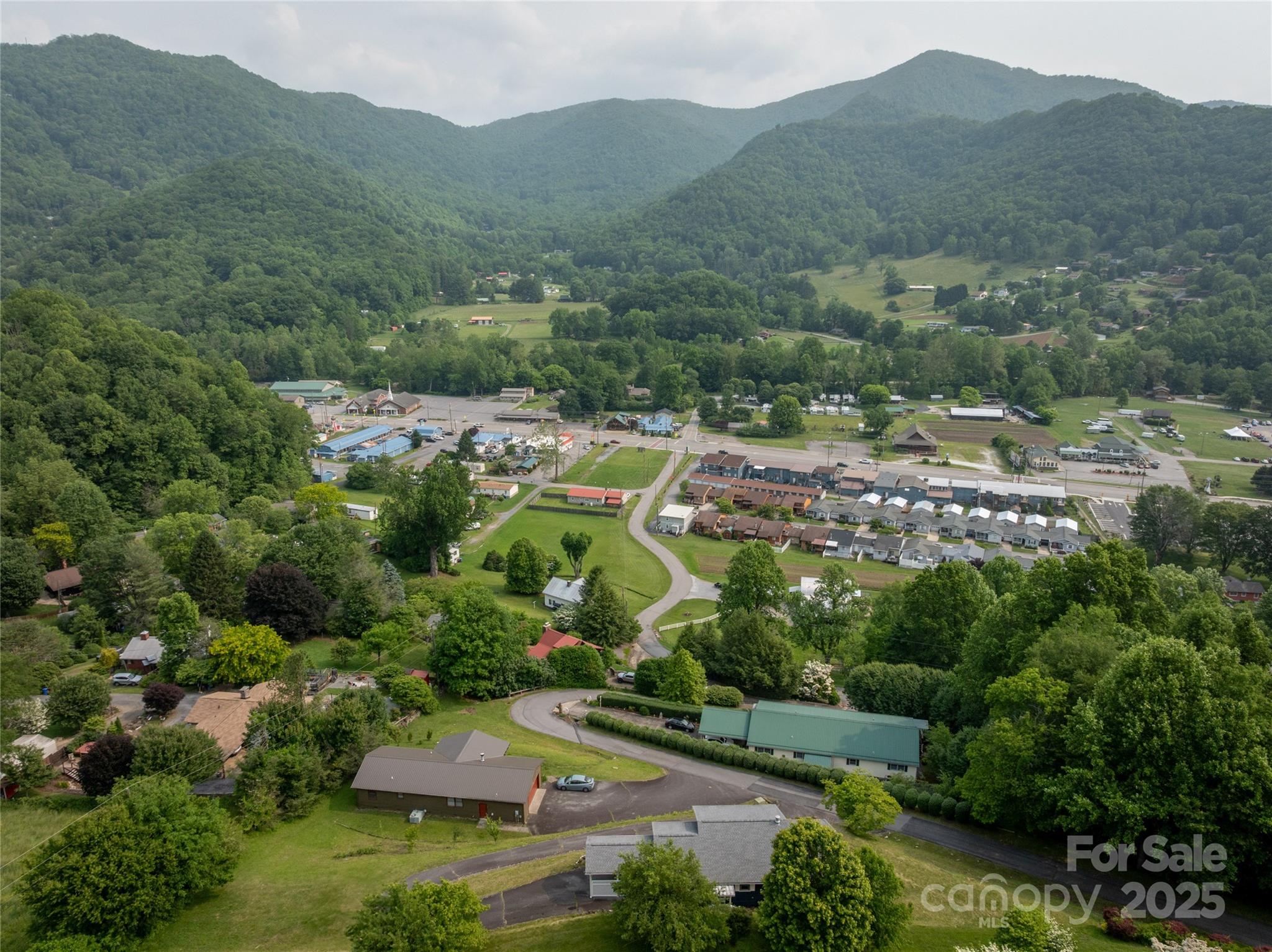 Black Bear Ridge - Land