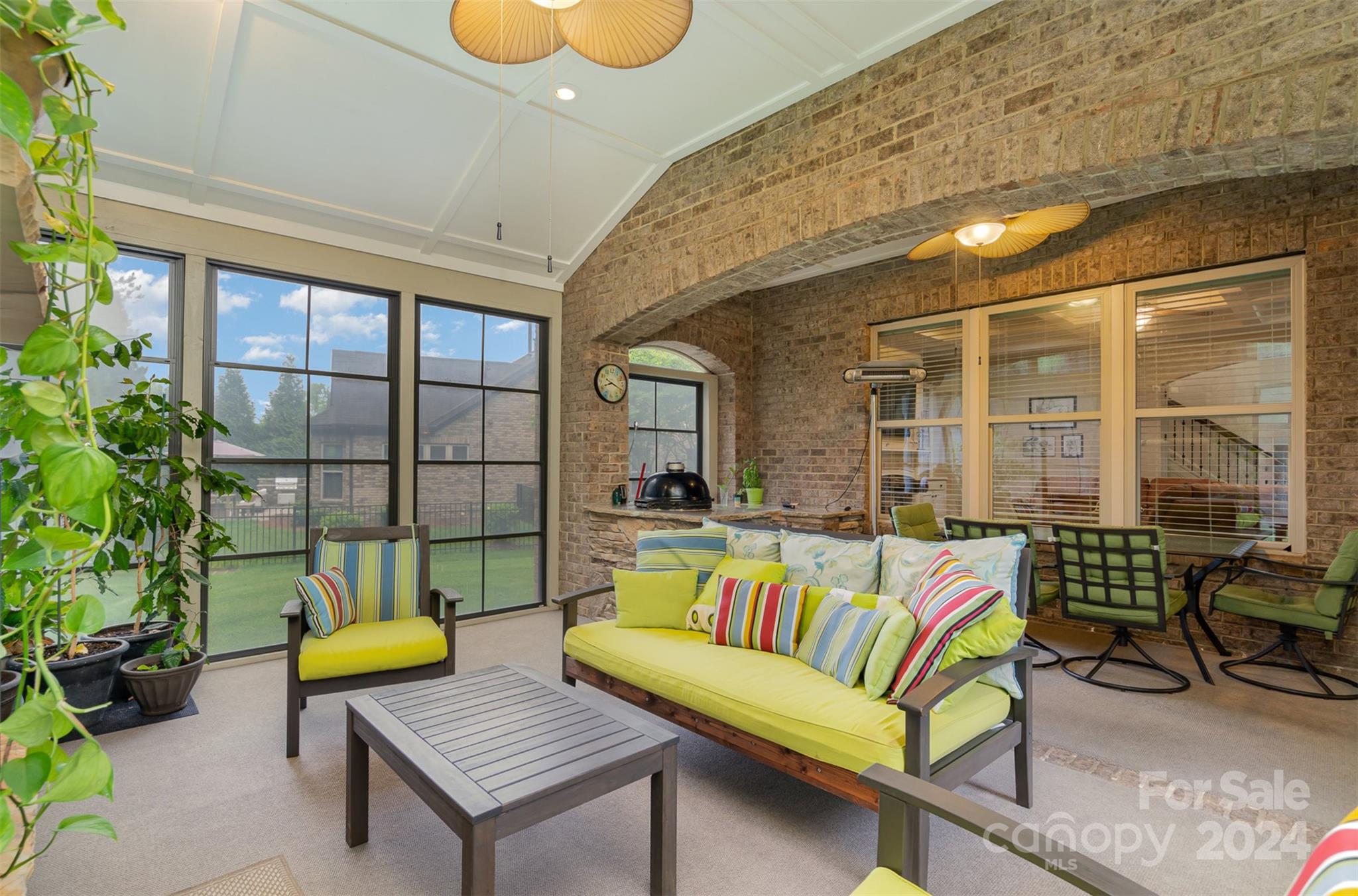 Barber Rock - Residential