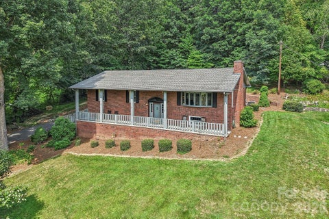 Photo of 57 Chateau Lane, Waynesville, NC 28786 (MLS # 4398098)