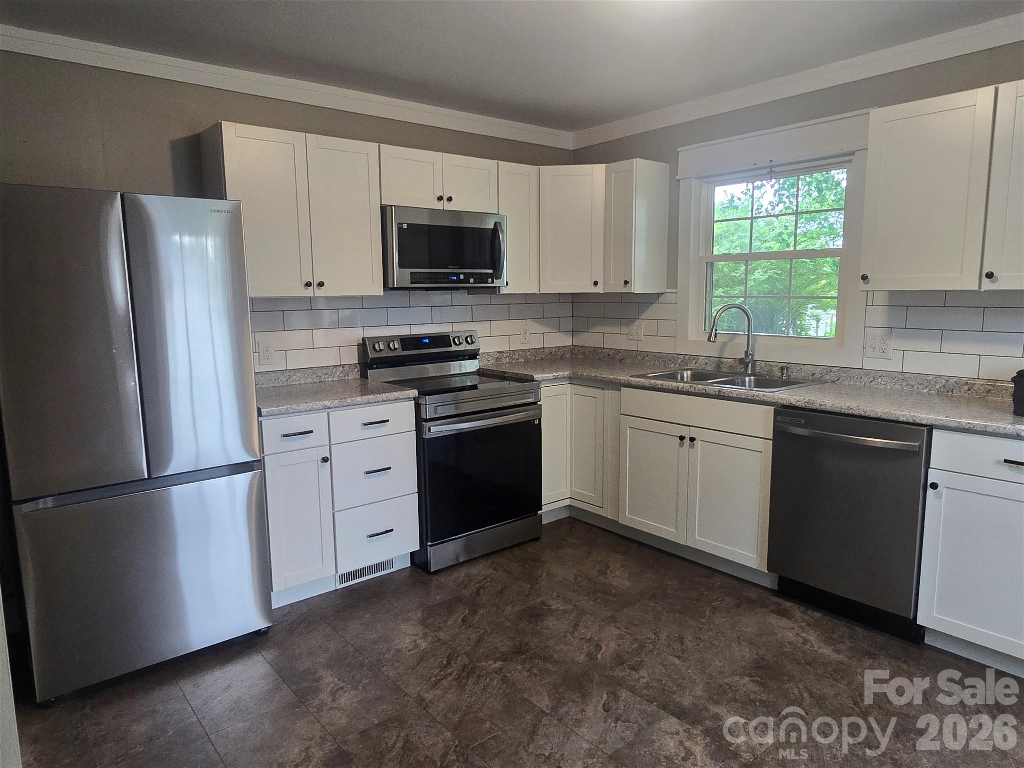127 Northview Dorsey Street