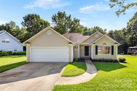 2109 Clover Bend Drive Monroe NC 28110