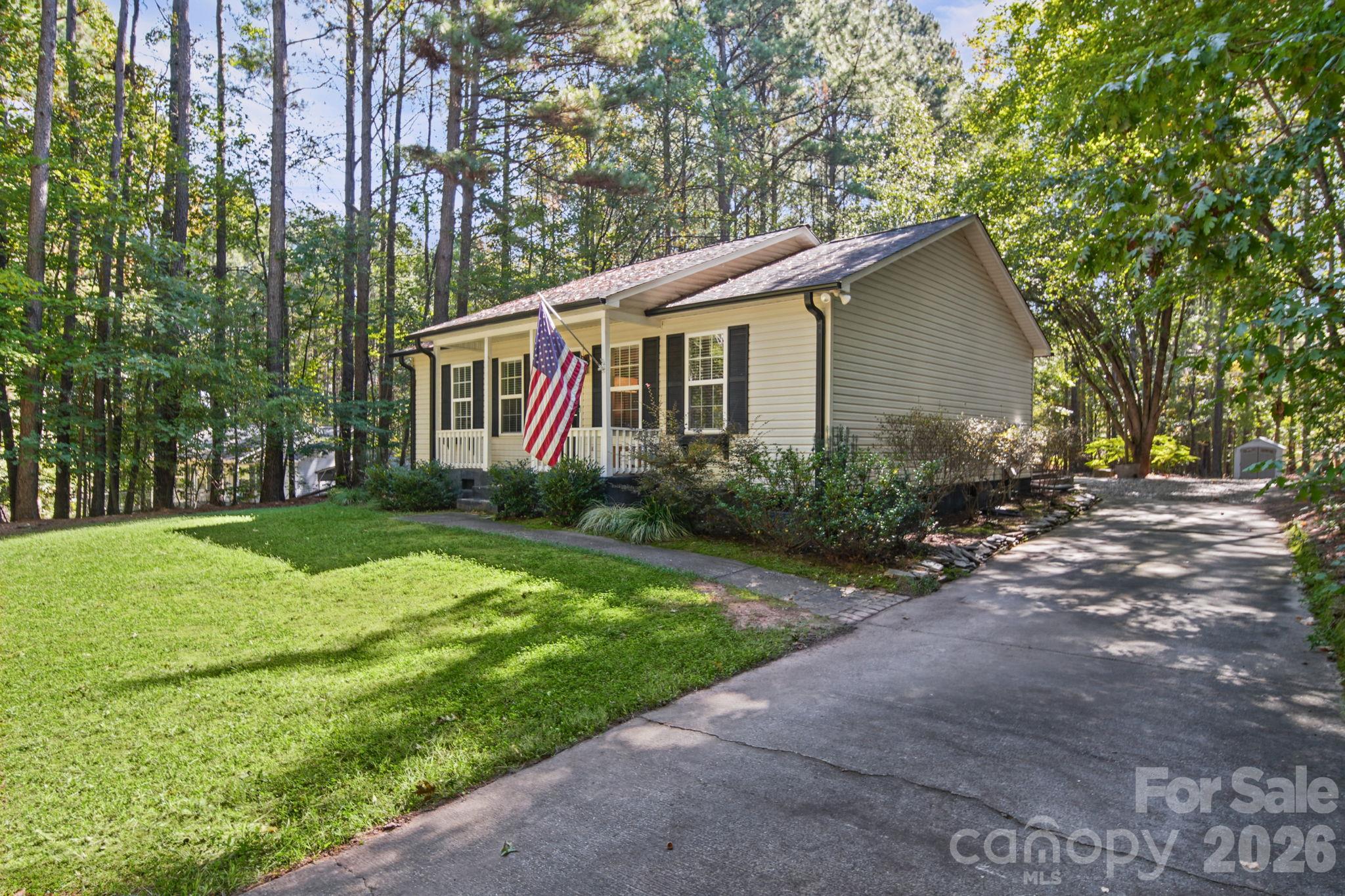 124 Waderich Lane