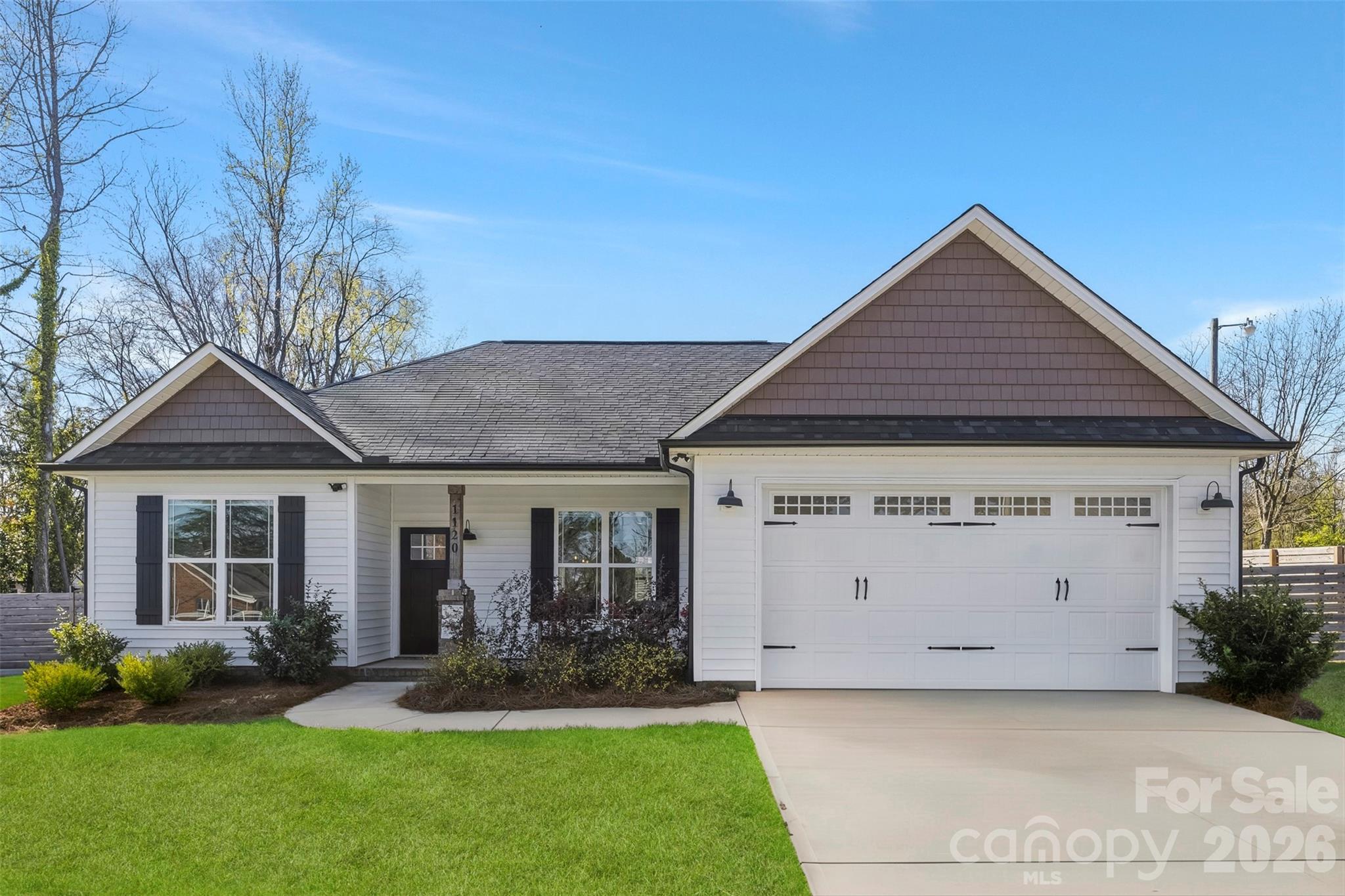 1120 E McGill Street