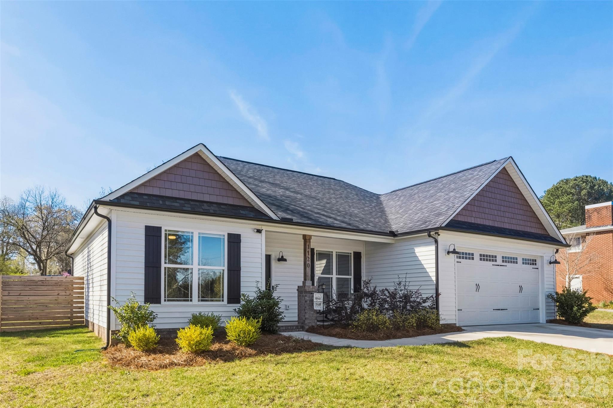 1120 E McGill Street