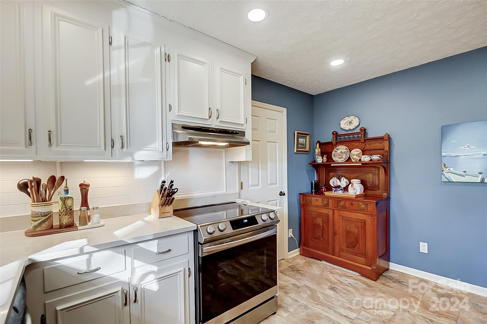 Tega Cay - Residential