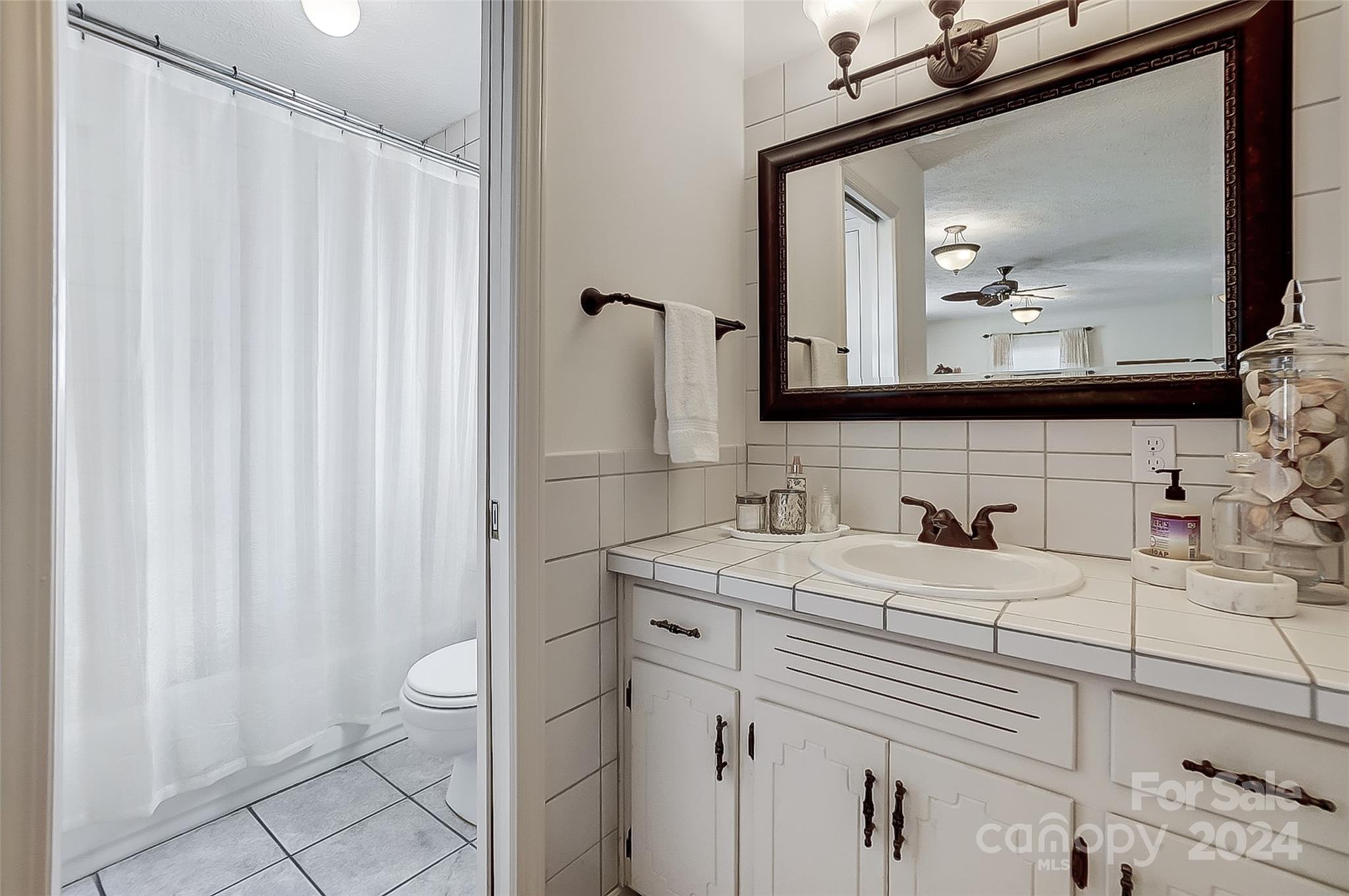 Tega Cay - Residential