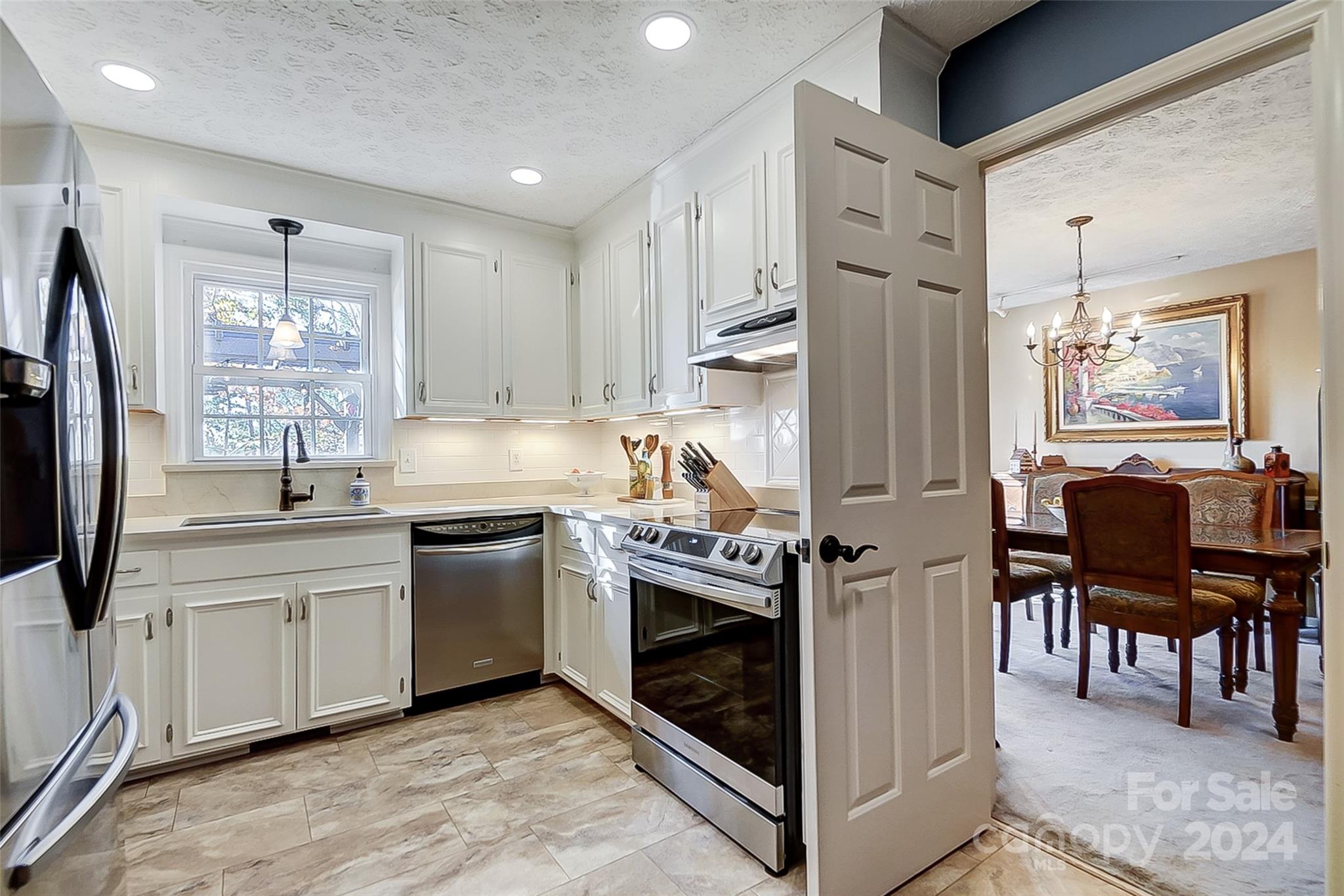 Tega Cay - Residential