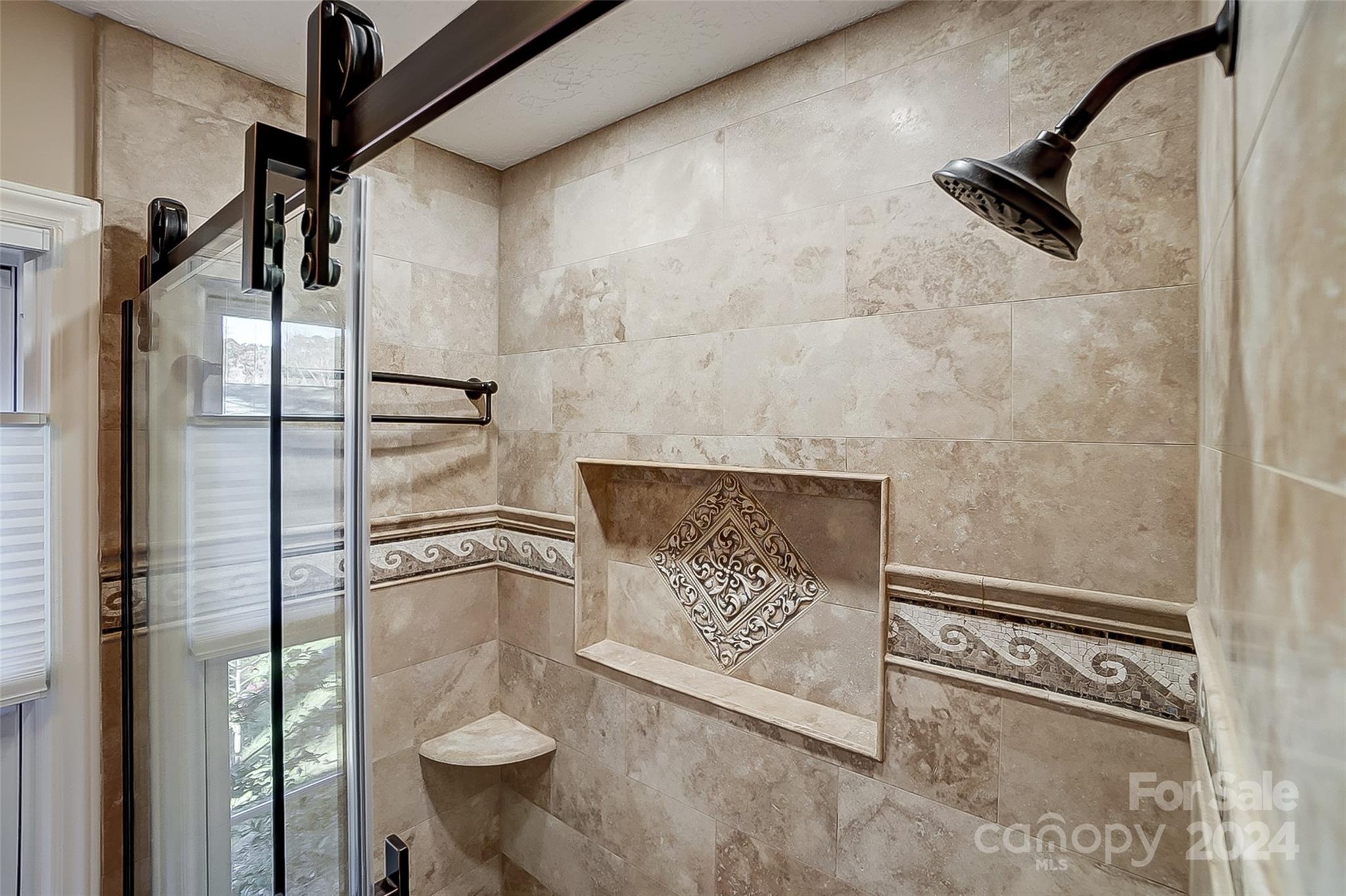 Tega Cay - Residential