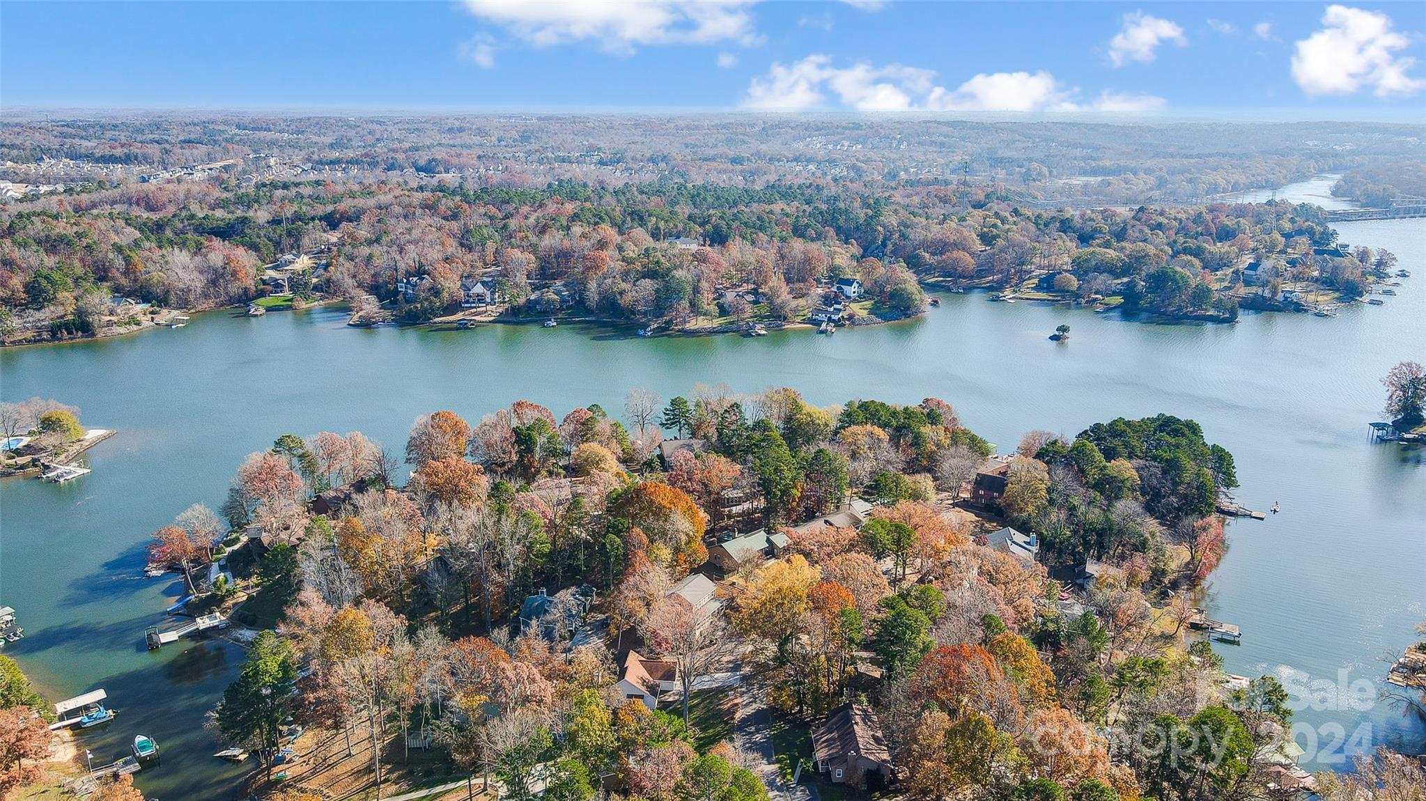 Tega Cay - Residential