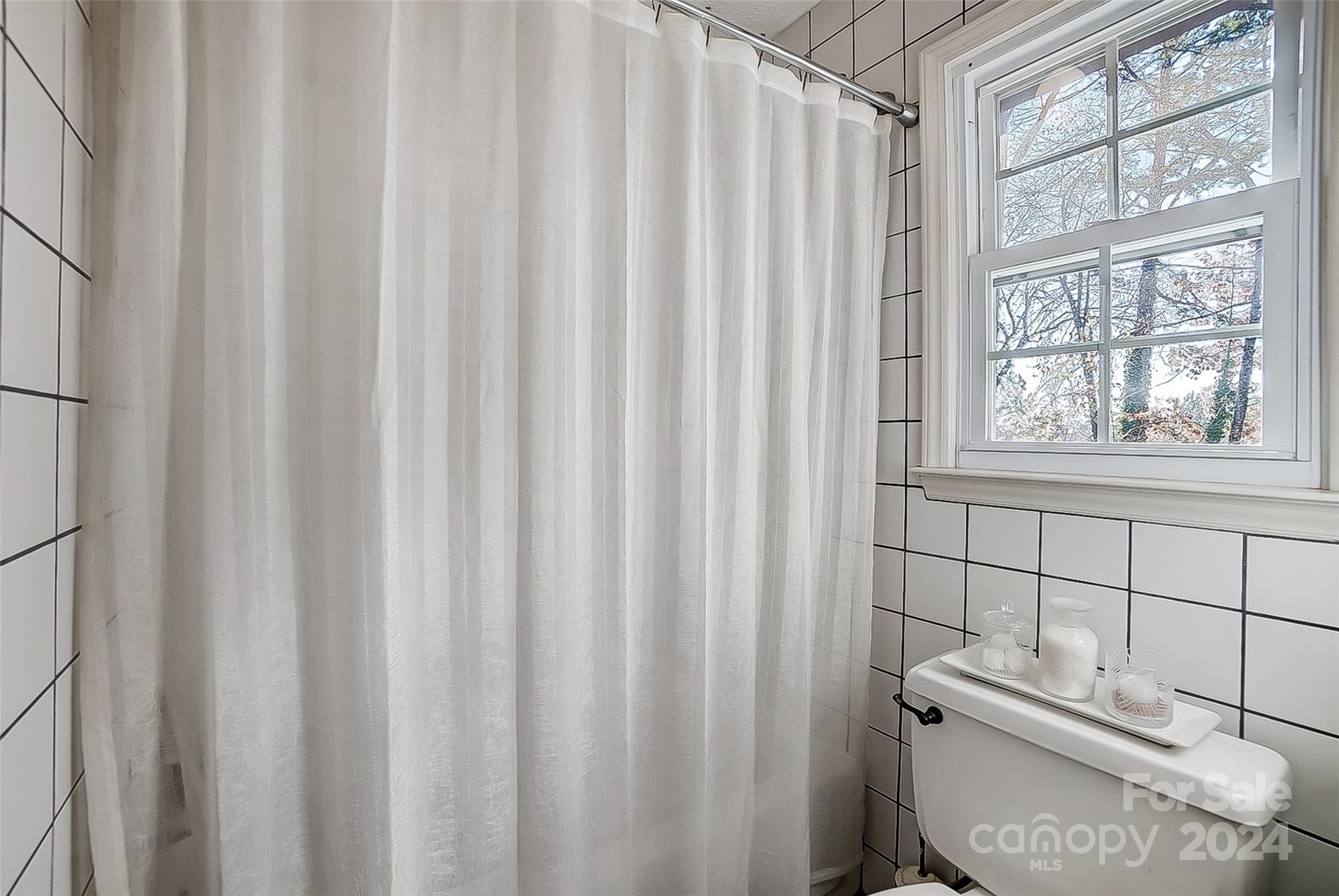 Tega Cay - Residential