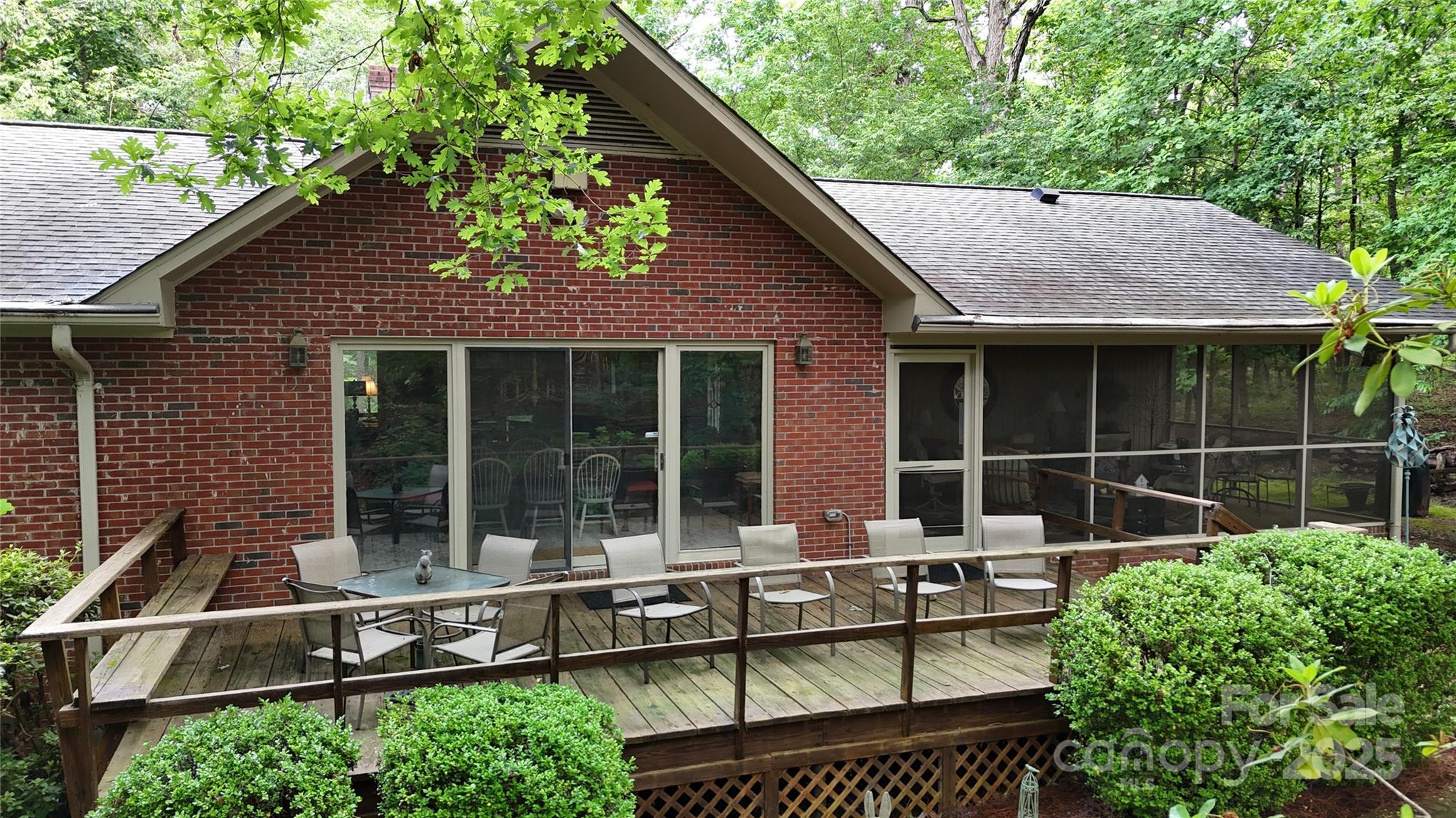 139 Cricket Creek Drive