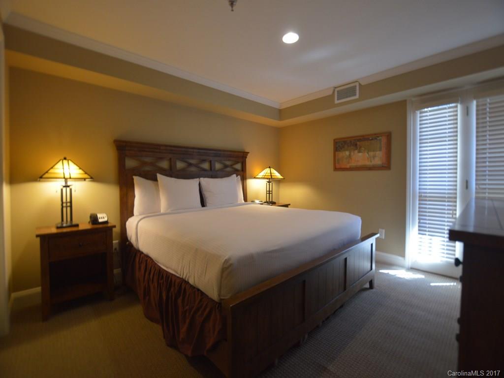 Residences At Biltmore - Residential