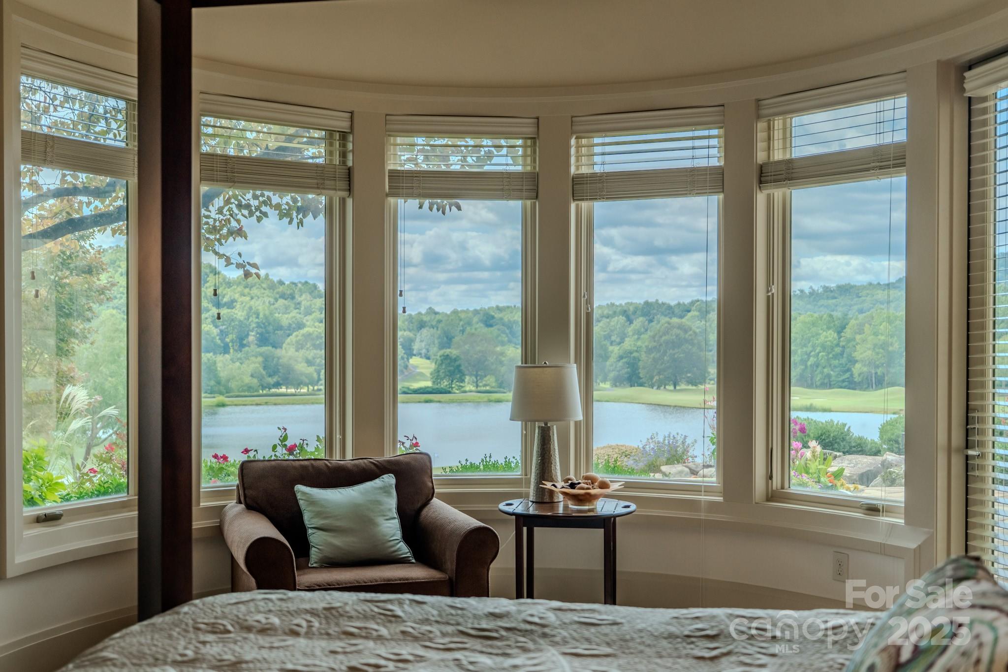 Cliffs Valley - Residential