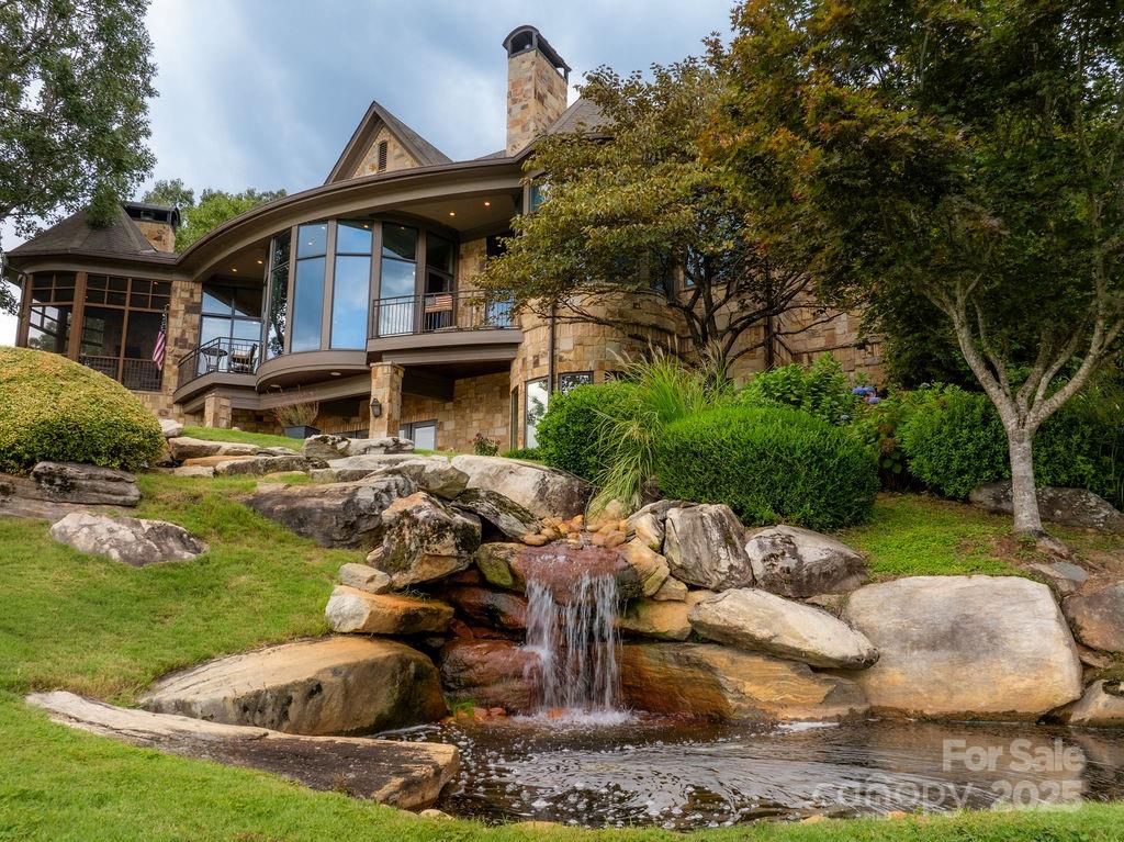 Cliffs Valley - Residential