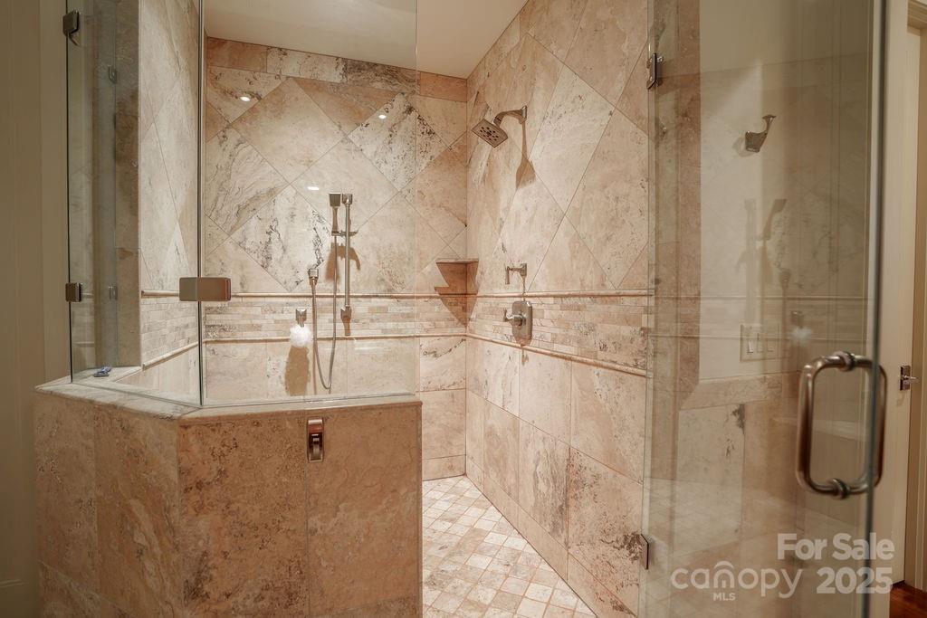 Cliffs Valley - Residential