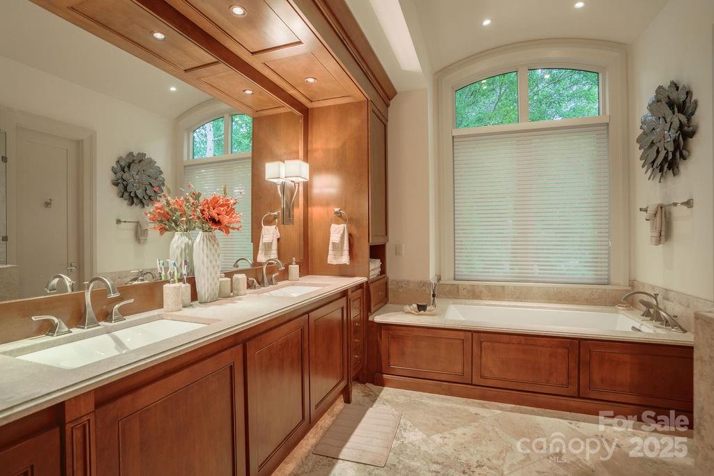 Cliffs Valley - Residential