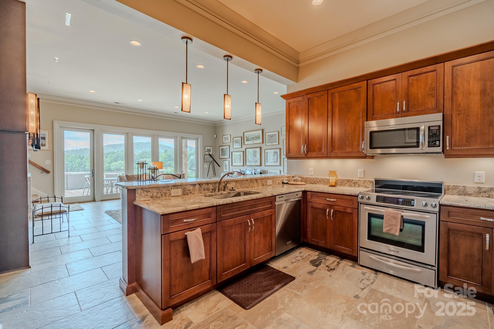 Cliffs Valley - Residential