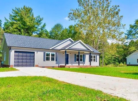 Photo of 103 Falls Street, Lawndale, NC 28090 (MLS # 4338750)