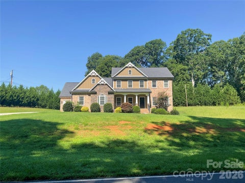 Photo of 135 Blossom Hill Road, Lincolnton, NC 28092 (MLS # 4414957)
