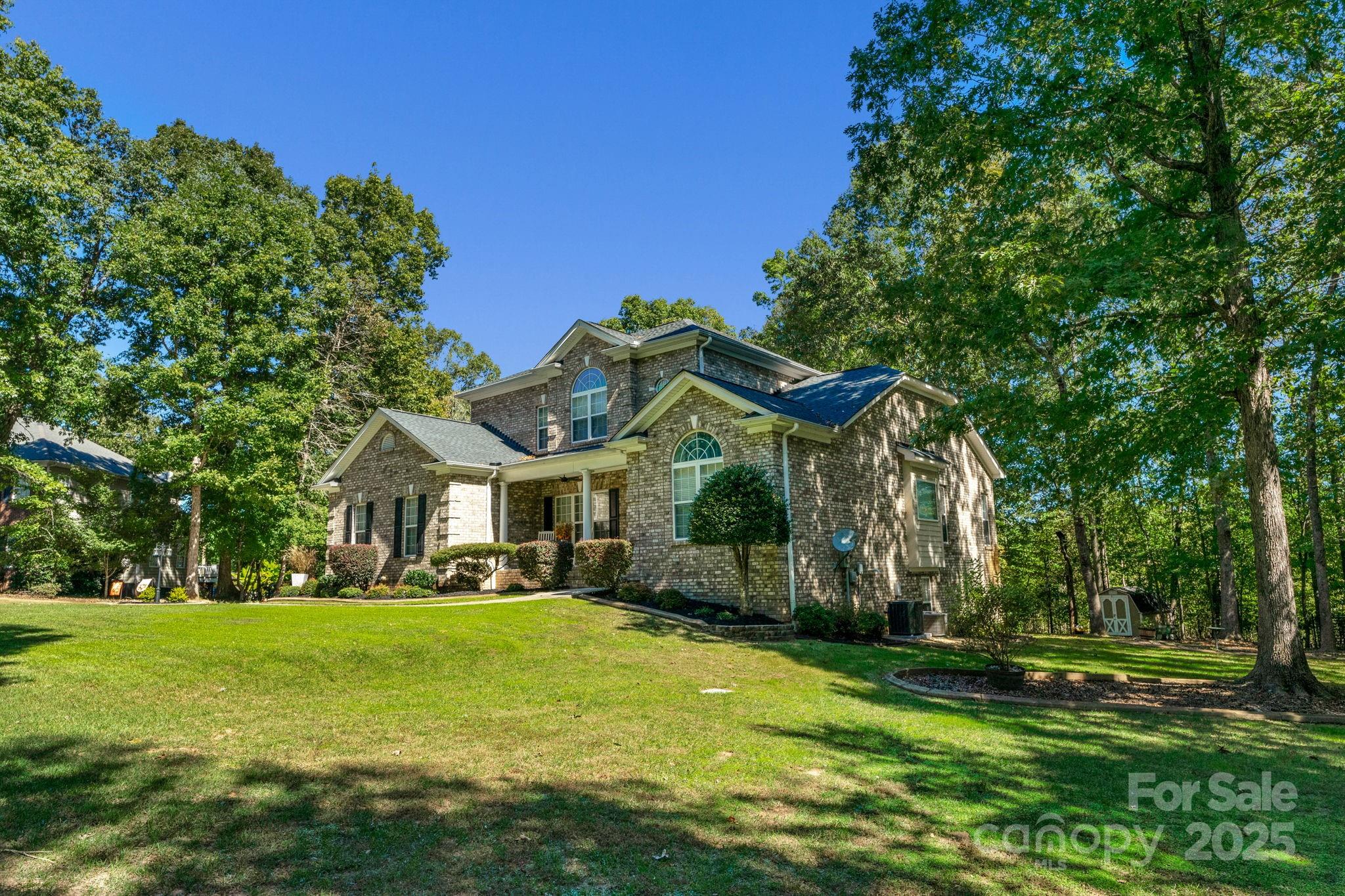 Vanderburg Estates - Residential