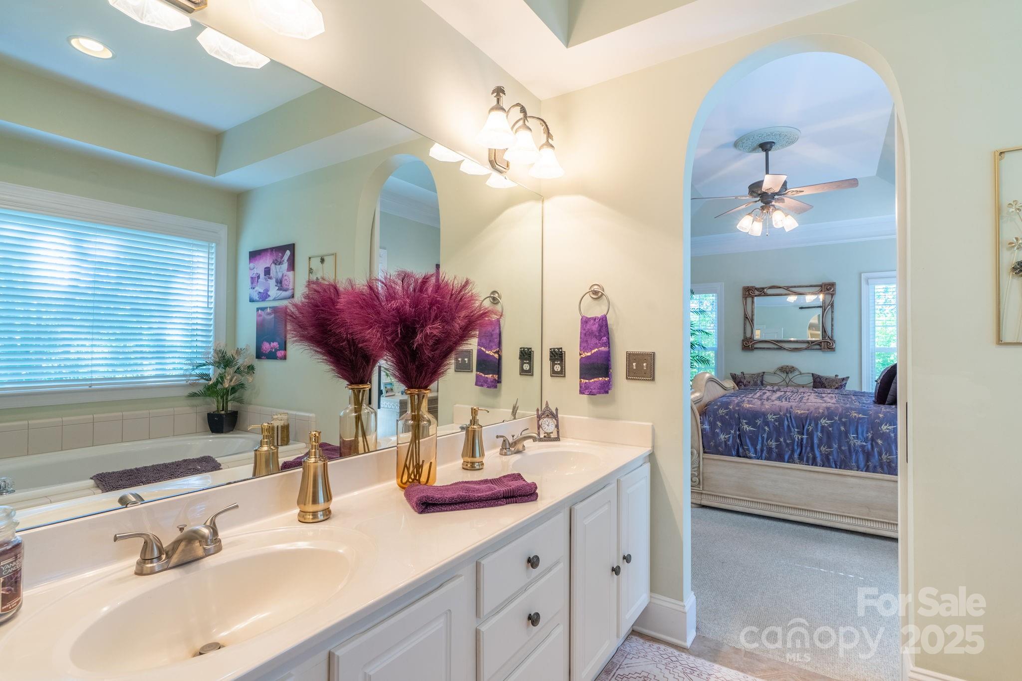 Vanderburg Estates - Residential