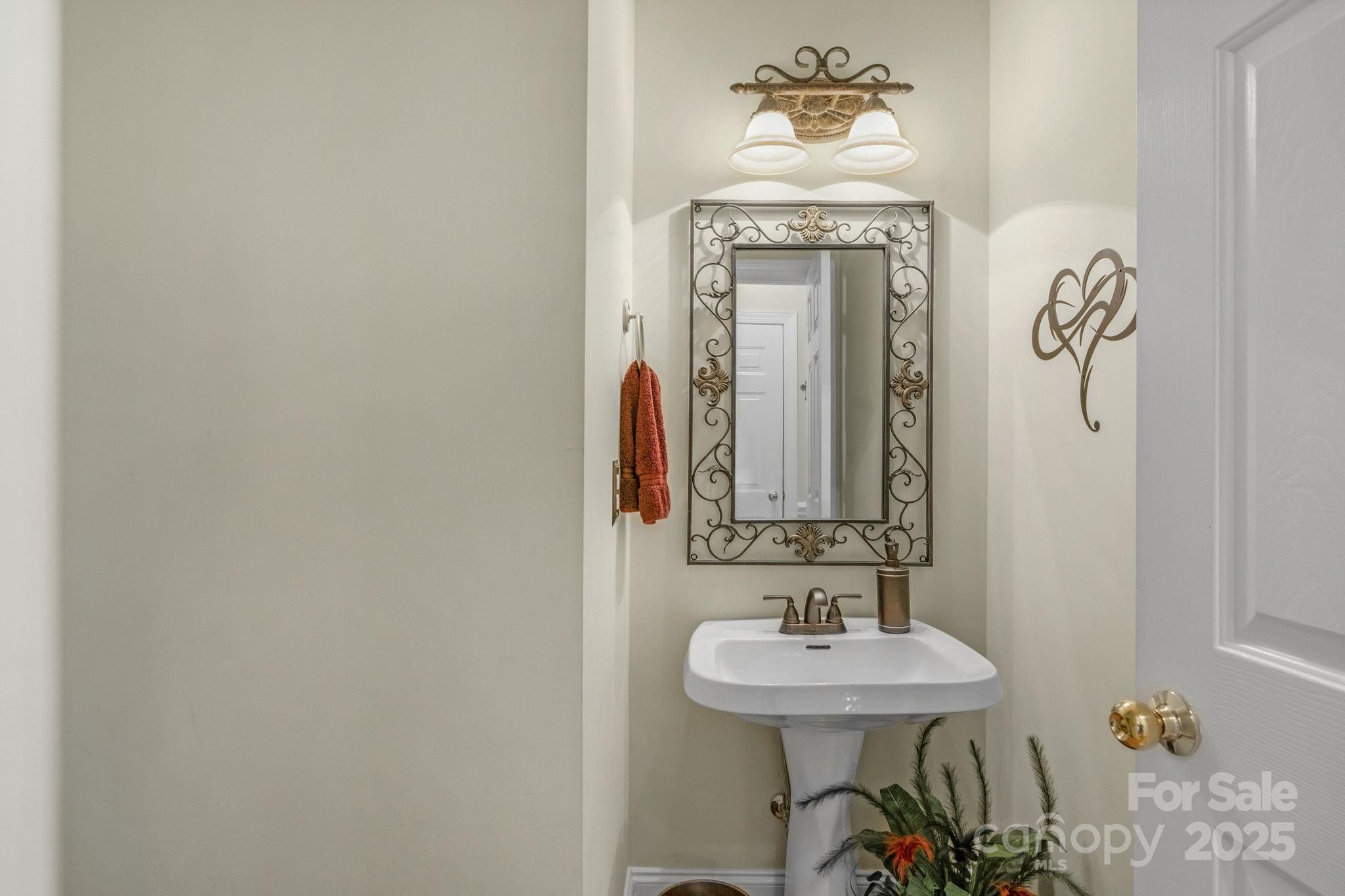 Vanderburg Estates - Residential