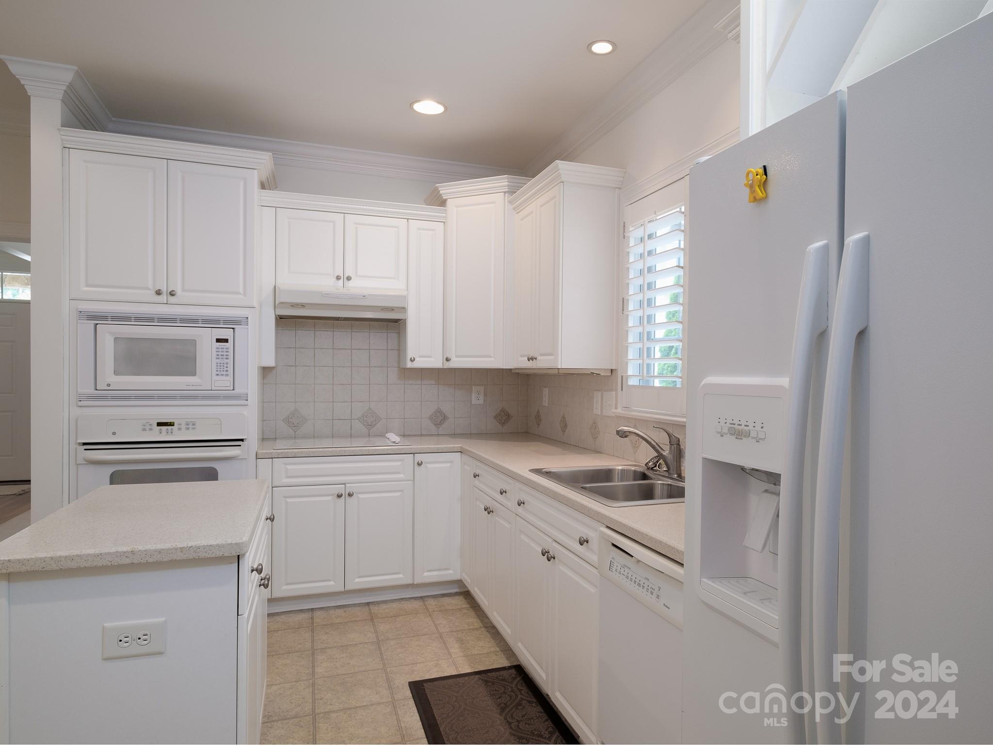 Sardis Court - Residential