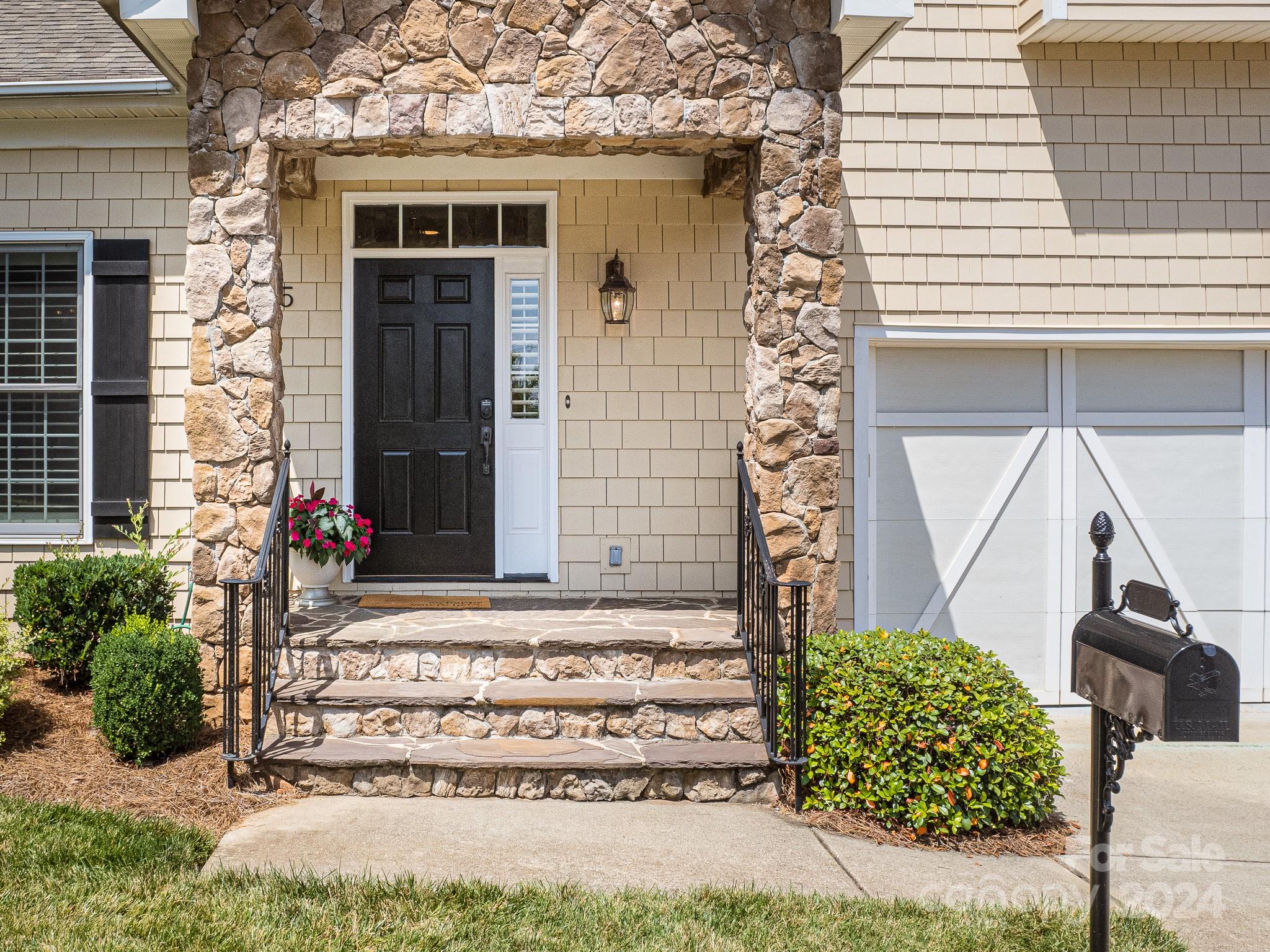 Sardis Court - Residential