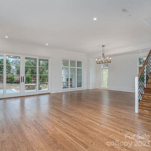 Seven Oaks - Residential