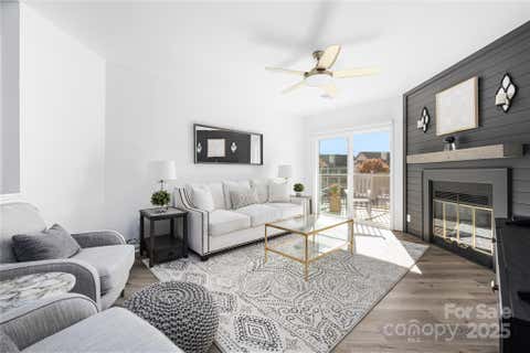 Photo for 18809 Nautical Drive 203