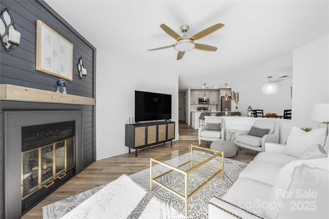 18809 Nautical Drive 203 Cornelius NC 28031