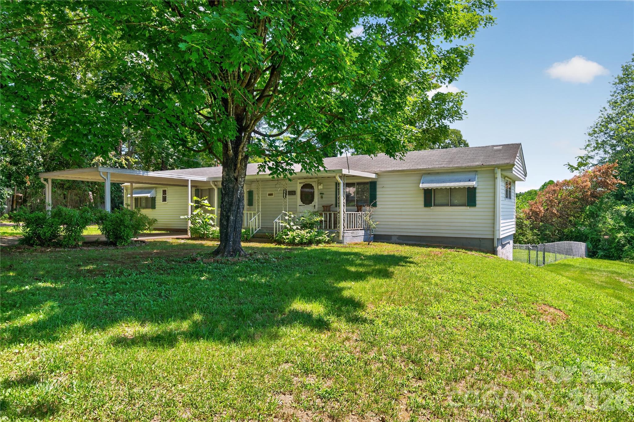 2753 Fairwood Drive