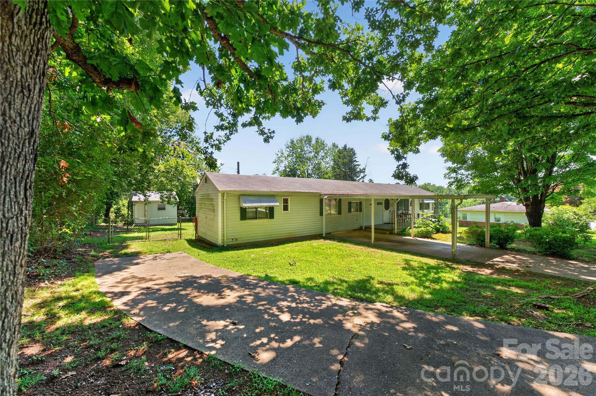 2753 Fairwood Drive