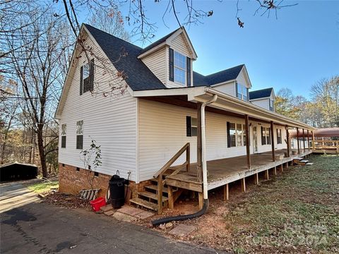 A home in Hickory