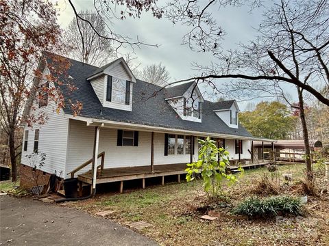 A home in Hickory